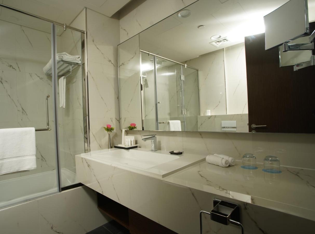 C - Hotel And Suites Doha Eksteriør bilde