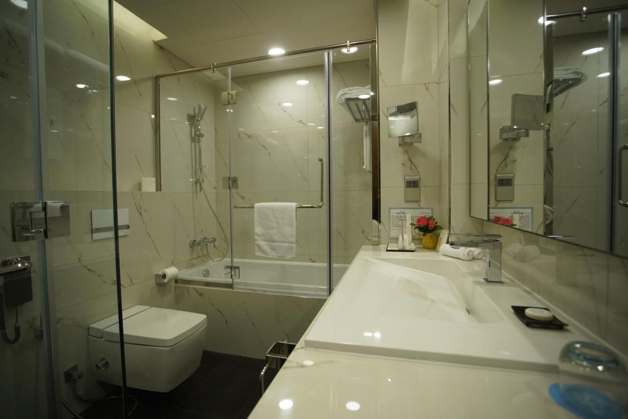C - Hotel And Suites Doha Eksteriør bilde